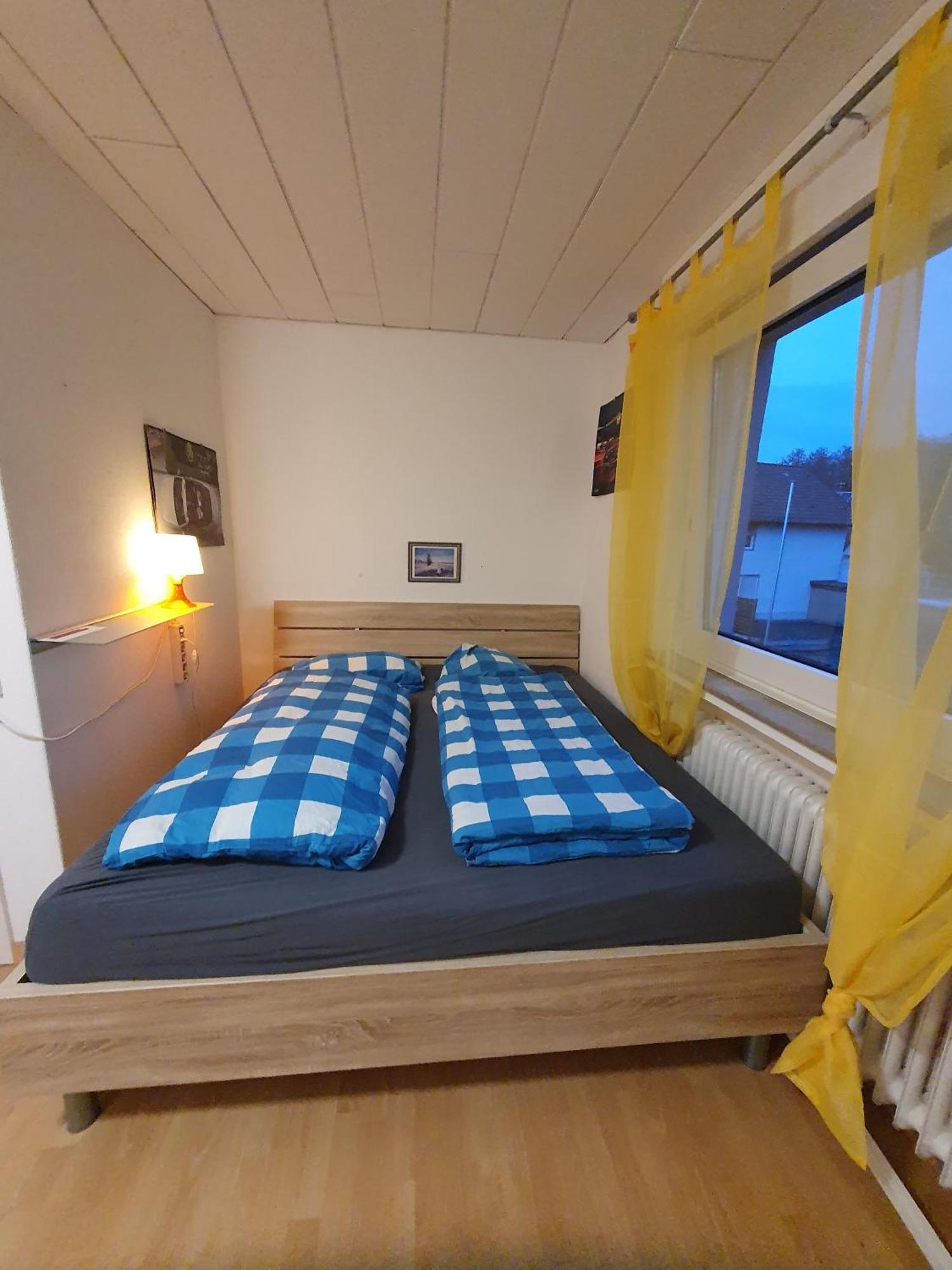 Apartment Privat Bewohntes Haus Zur Alleinnutzung Mit Garten Und Terrasse - Im Kurort